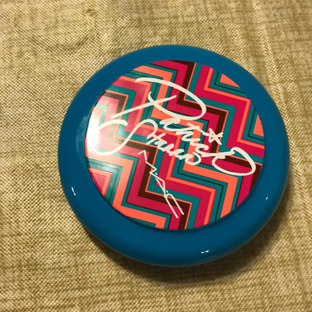 Mac give me life bronzing powder